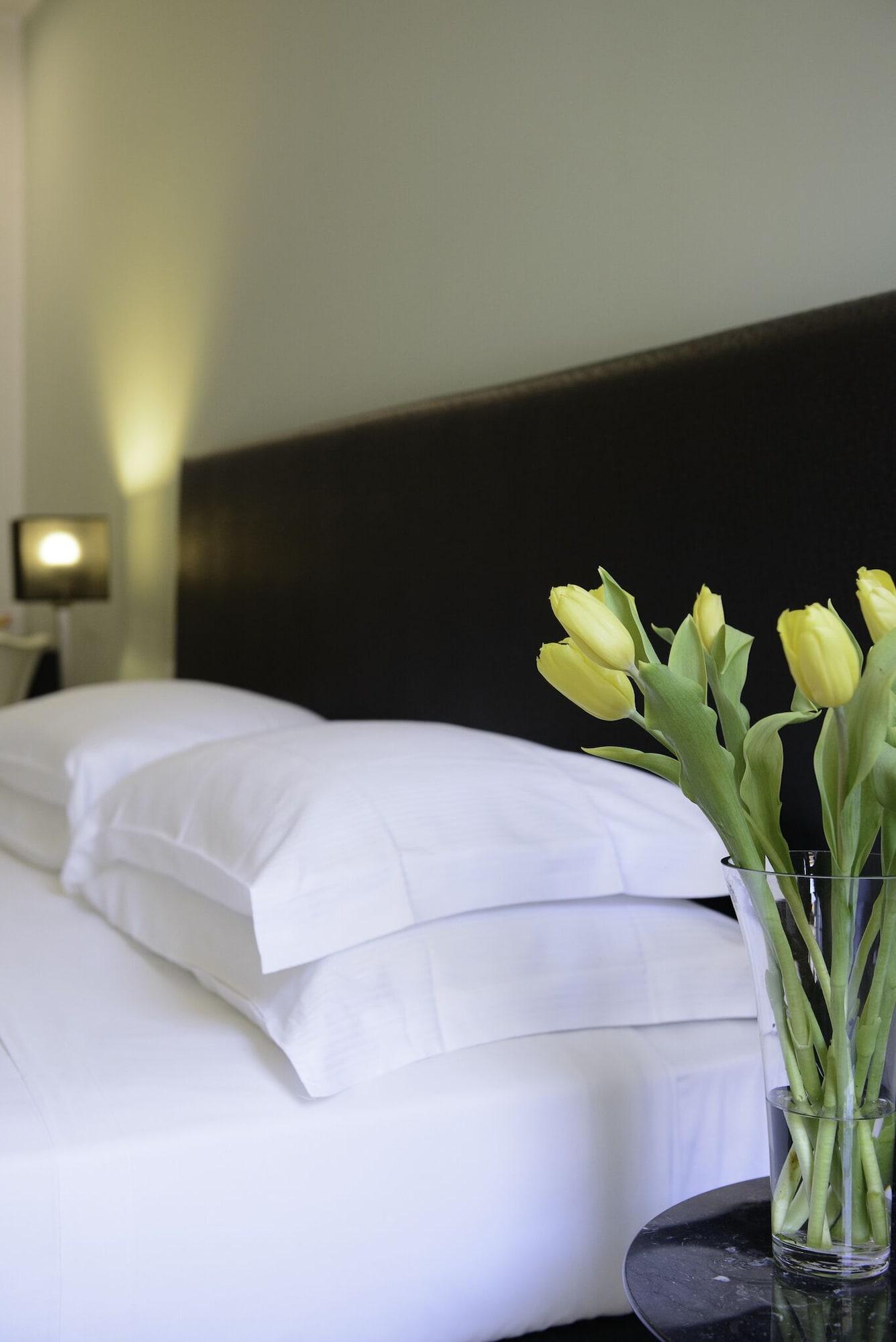 At Townhouse - Filiberto Gasthof 3*
